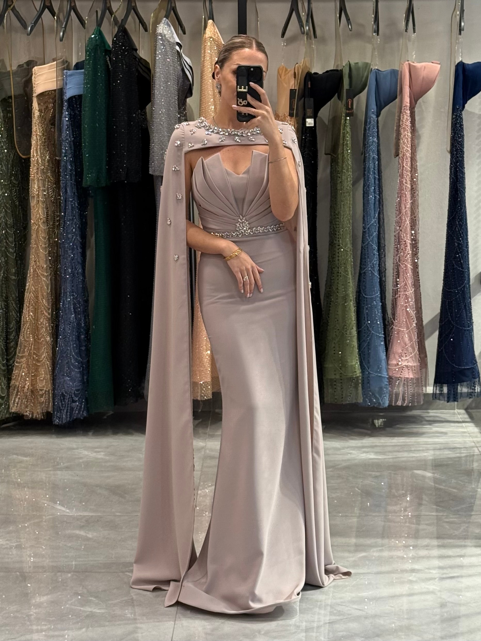 Drape Detaylı Ve Pelerinli Abiye Elbise - TAŞ