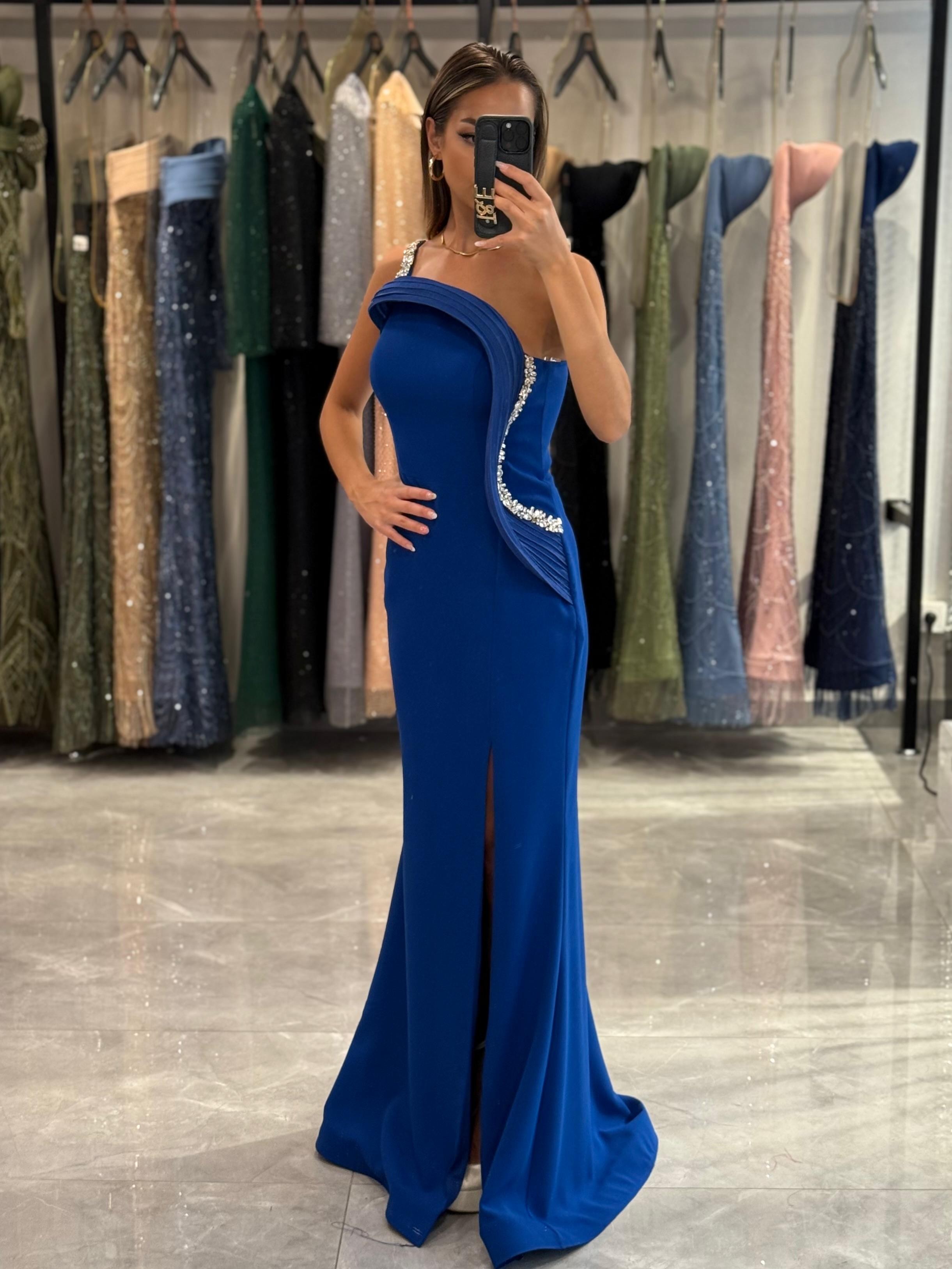 TEK OMUZLU TAŞ İŞLEME DETAYLI ABİYE ELBİSE - SAKS