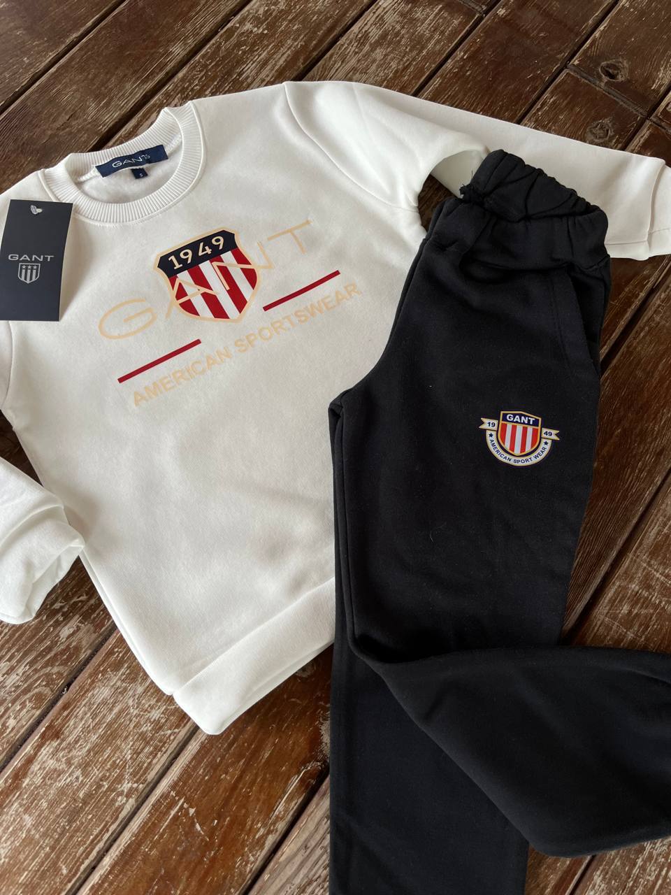 GANT KIŞLIK ŞARDONLU TAKIM