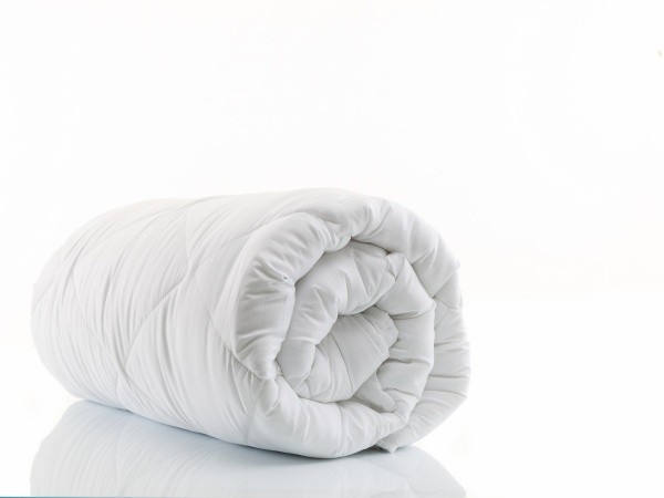 Firuze Çift Kişilik Mikrofiber Yorgan (BEYAZ)