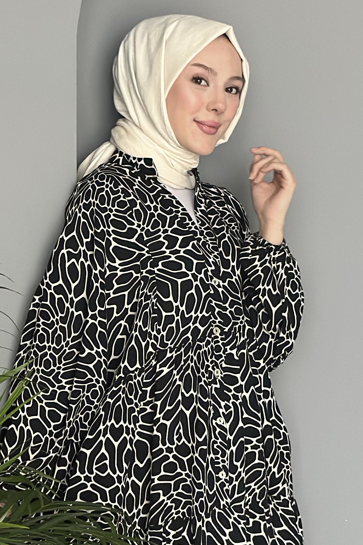 Dream Yarım Düğmeli Desenli Viskon Elbise SK-8437