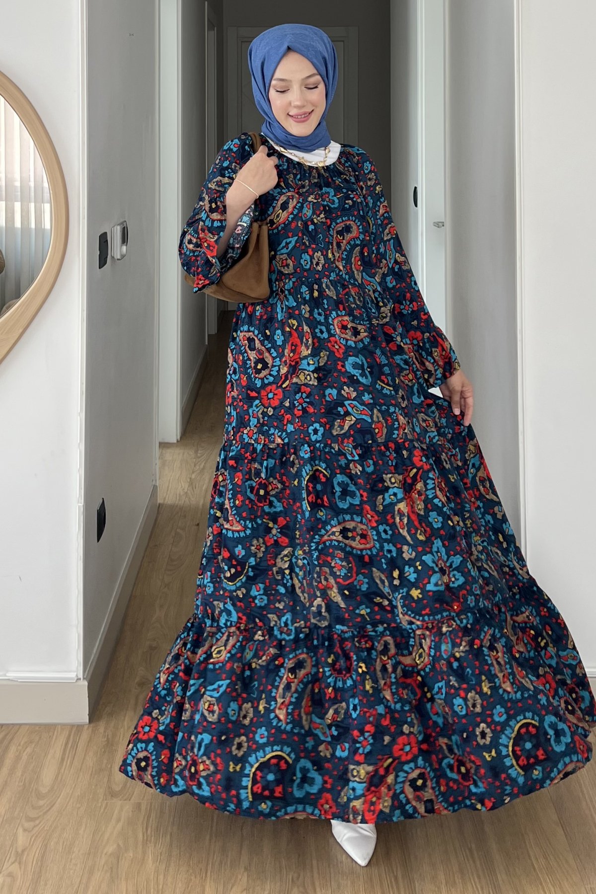 Madonna Yaka Şal Desen Elbise SK-8532