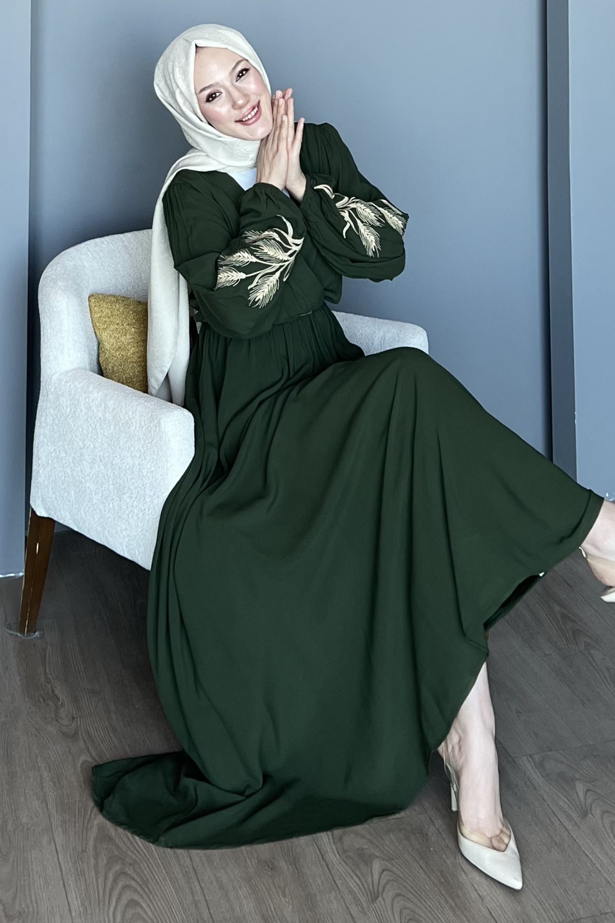Reyna Kruvaze Yaka Kol Nakışlı Elbise SK-8489