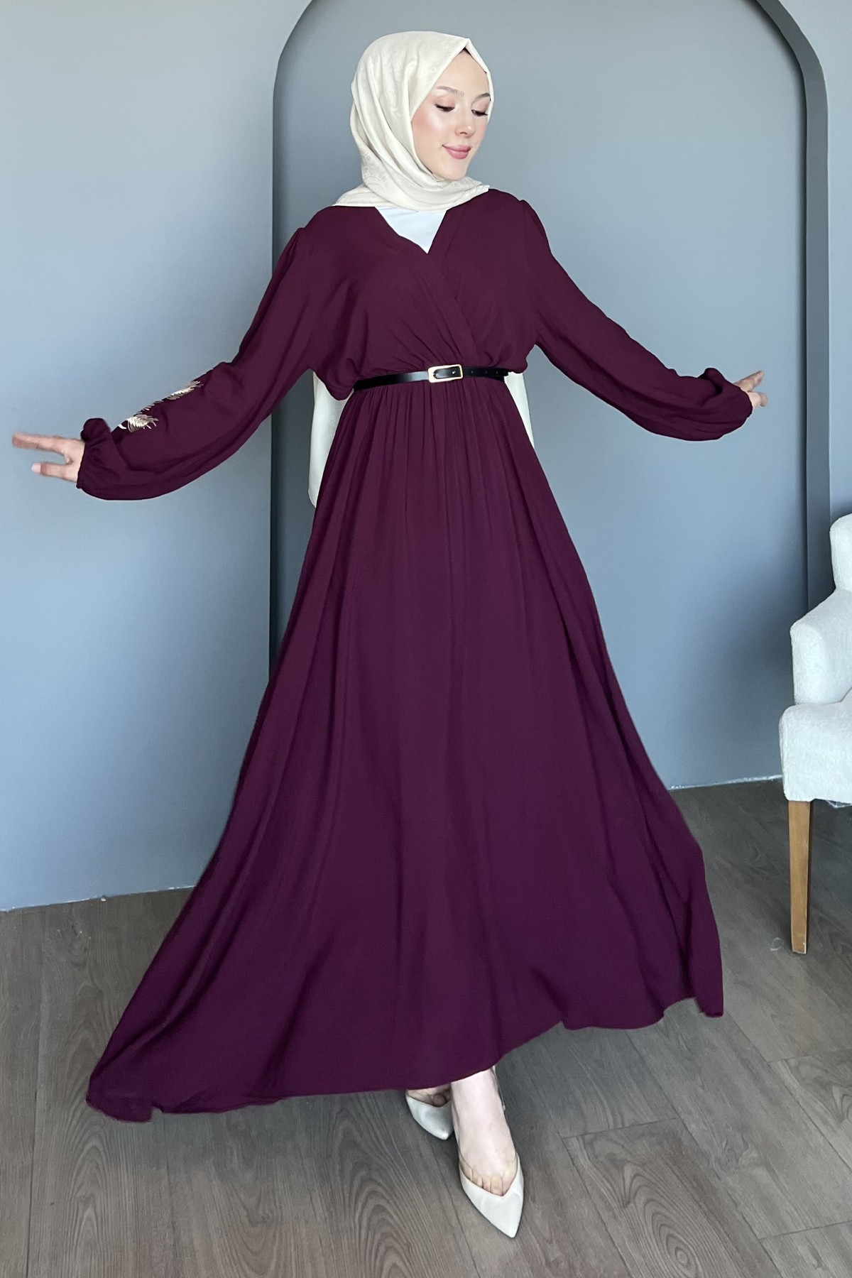 Reyna Kruvaze Yaka Kol Nakışlı Elbise SK-8489
