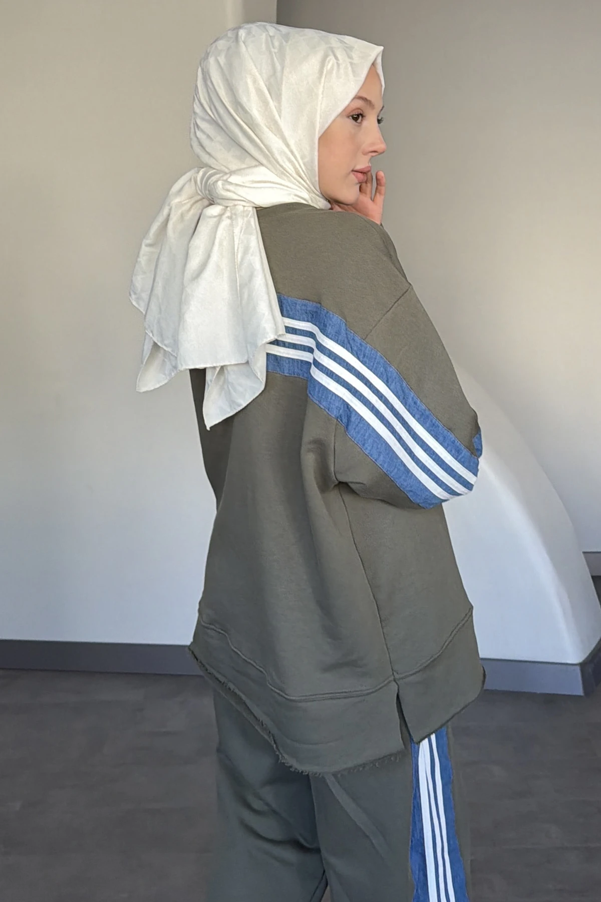 Movita Şeritli Üç İplik Eşofman Takımı SMR-8626