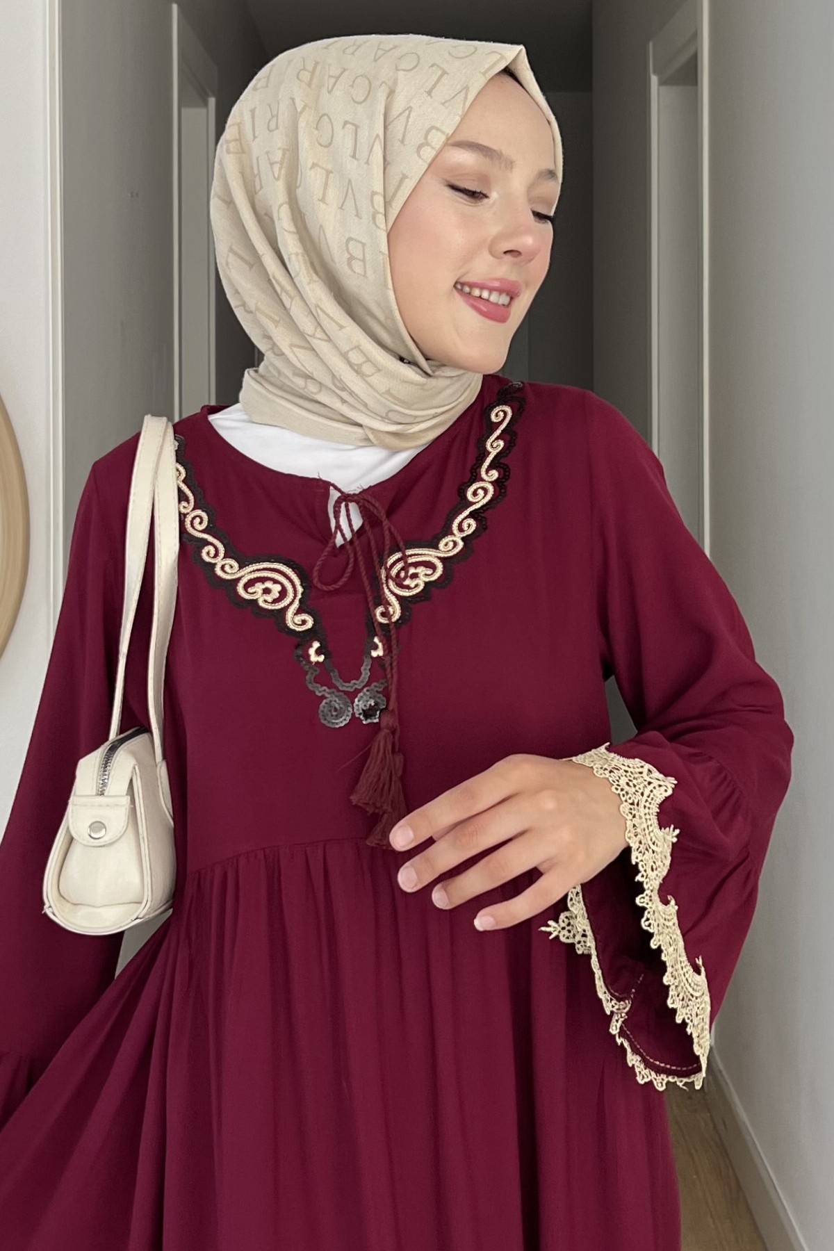 Efsun Krem Nakışlı Bohem Elbise SK-8530