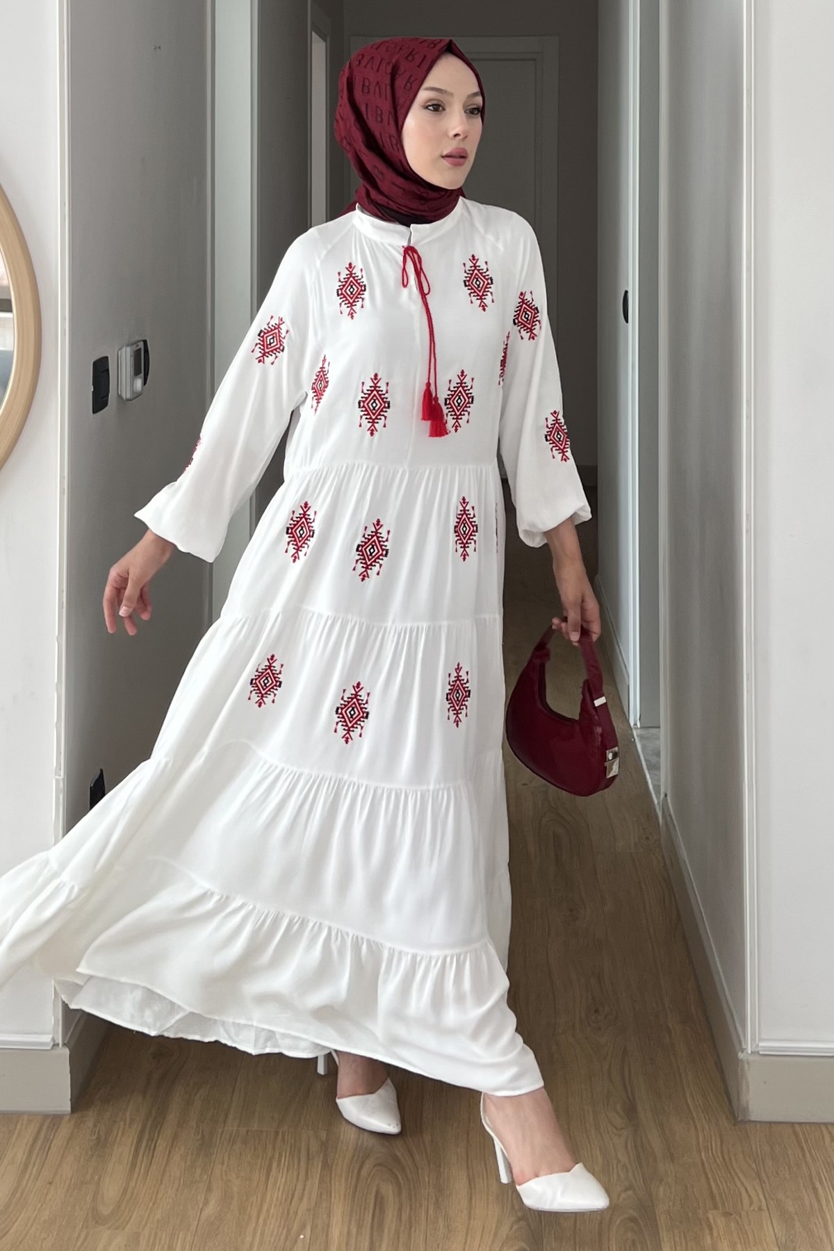 Liya Bukle Nakışlı Elbise SK-8533
