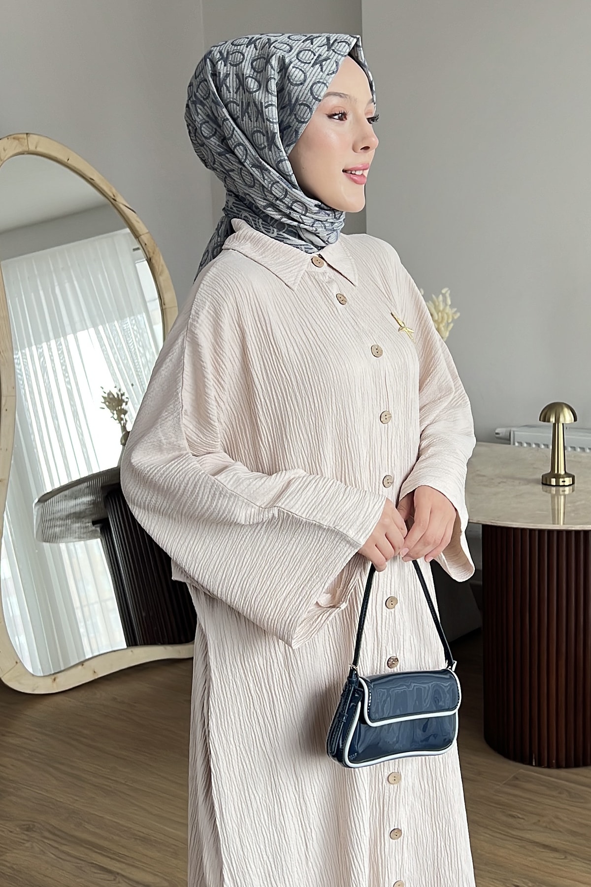 Valeria Yıldız Detaylı Gofre Elbise SMR-8615