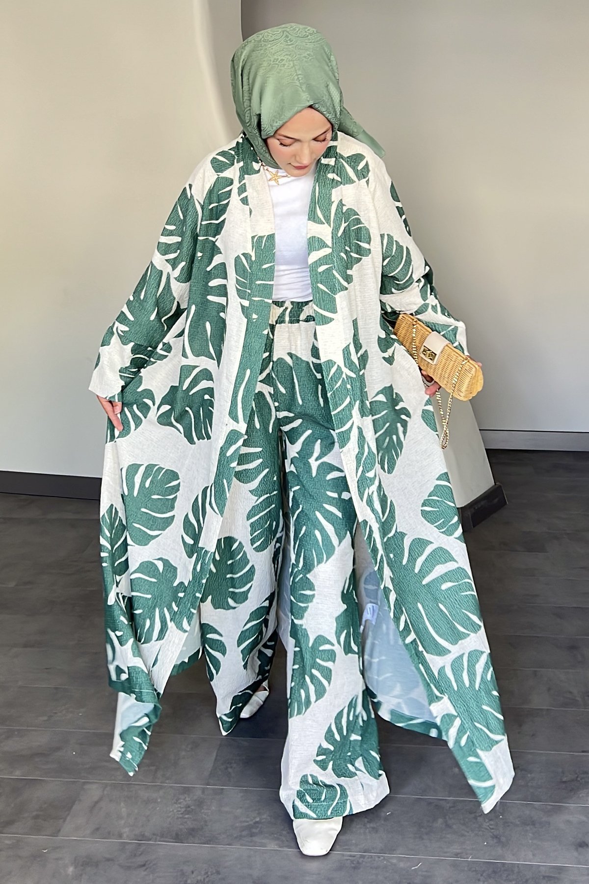Sunshine Büyük Yaprak Desenli Gofre Kimono Takım DMR-8585