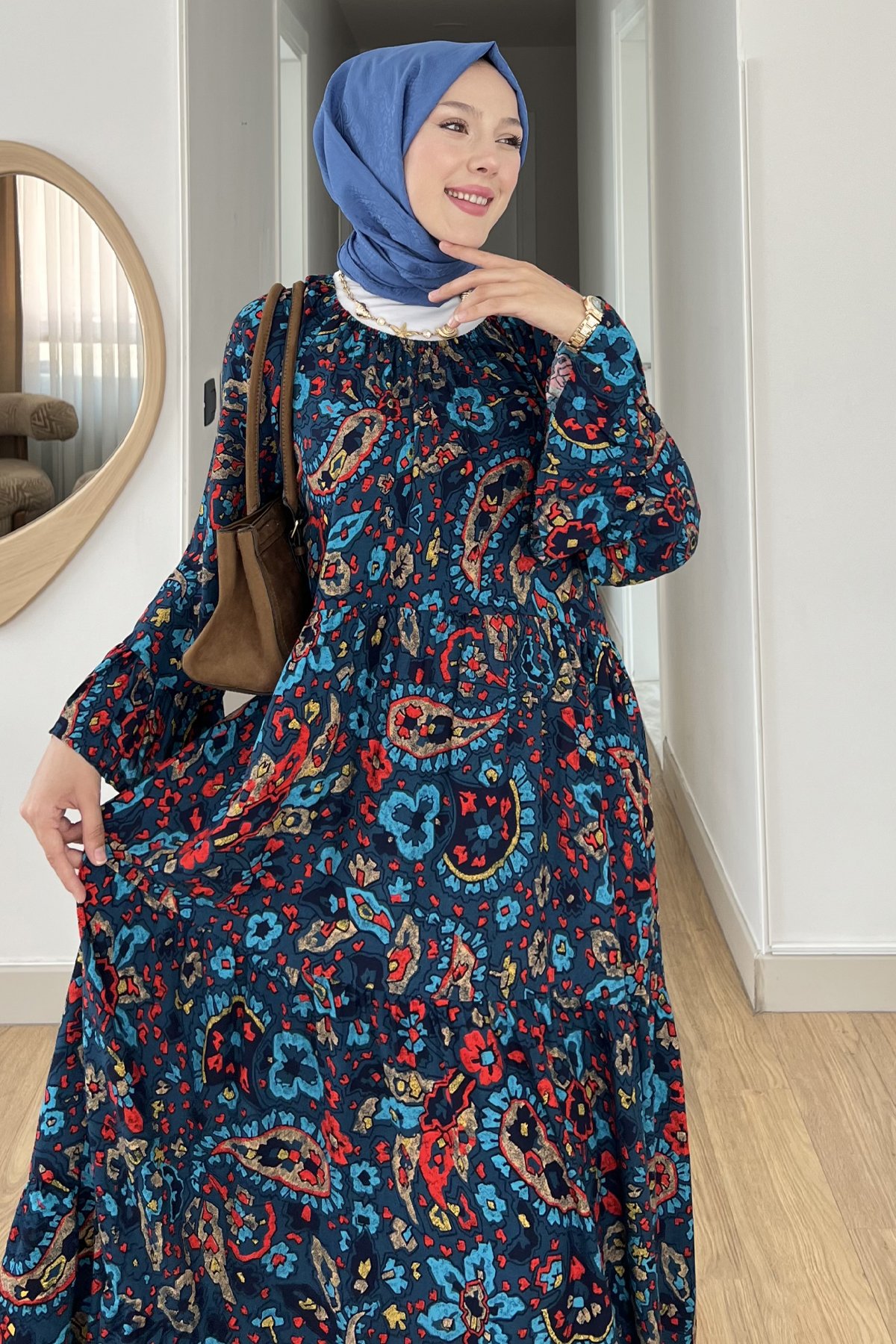 Madonna Yaka Şal Desen Elbise SK-8532