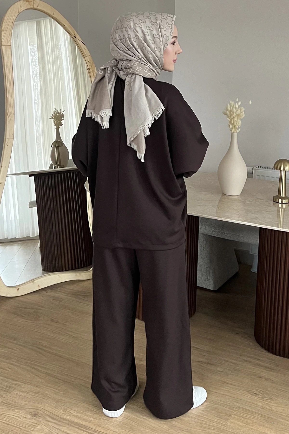 Crush Taş İşlemeli Süet Detaylı Eşofman Takımı SK-8635