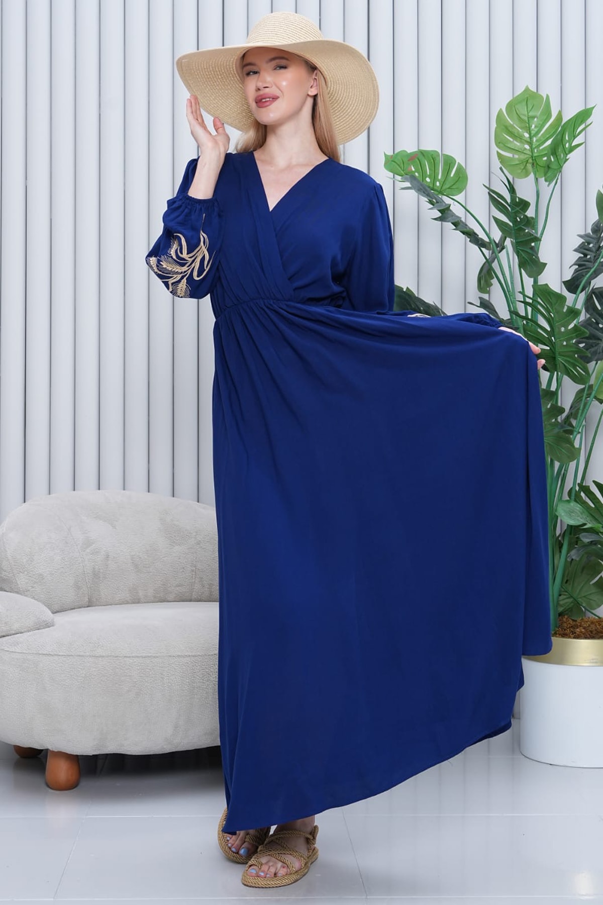 Reyna Kruvaze Yaka Kol Nakışlı Elbise SK-8489