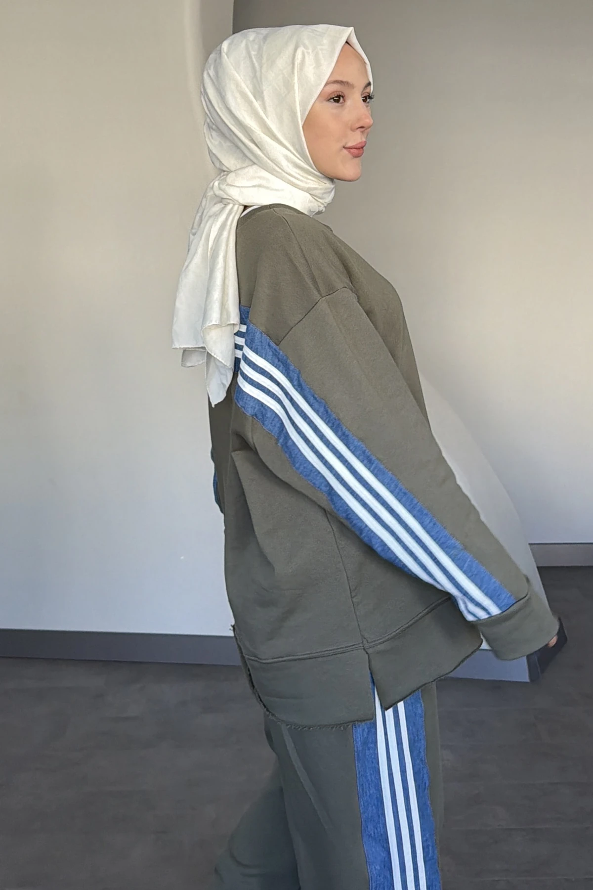 Movita Şeritli Üç İplik Eşofman Takımı SMR-8626