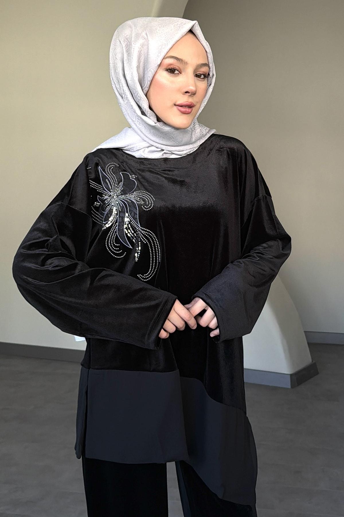 Aylin Payet Nakışlı Kadife Takım SK-8624