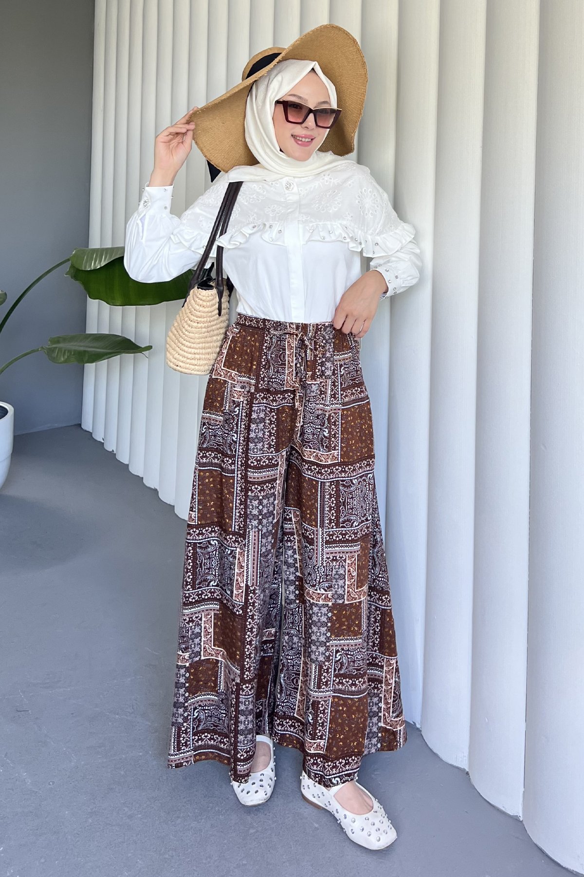 Kahve Motif Desenli Salaş Pantolon SK-8518