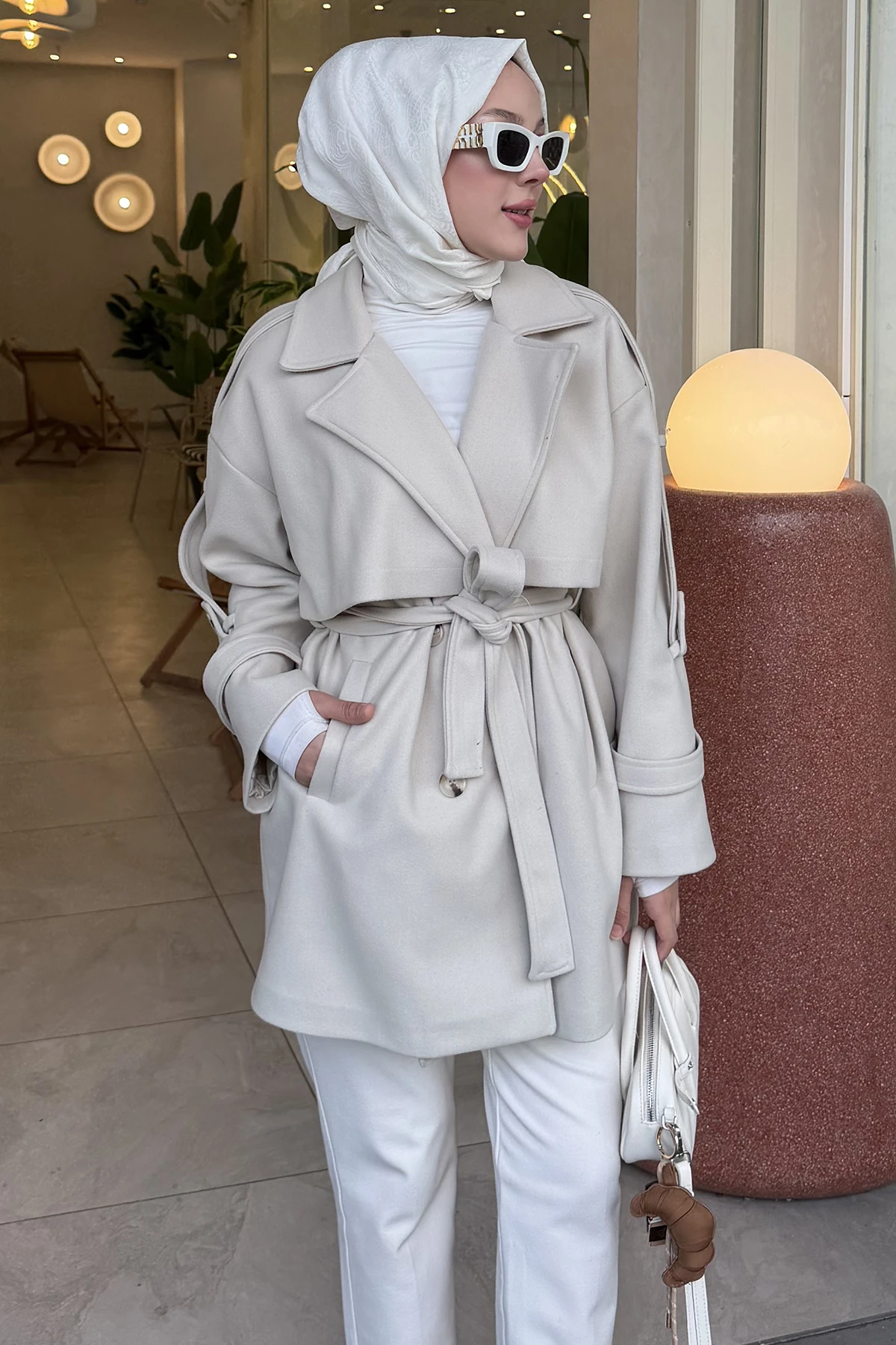 Bella Astarlı Kısa Trençkot ENS-8650