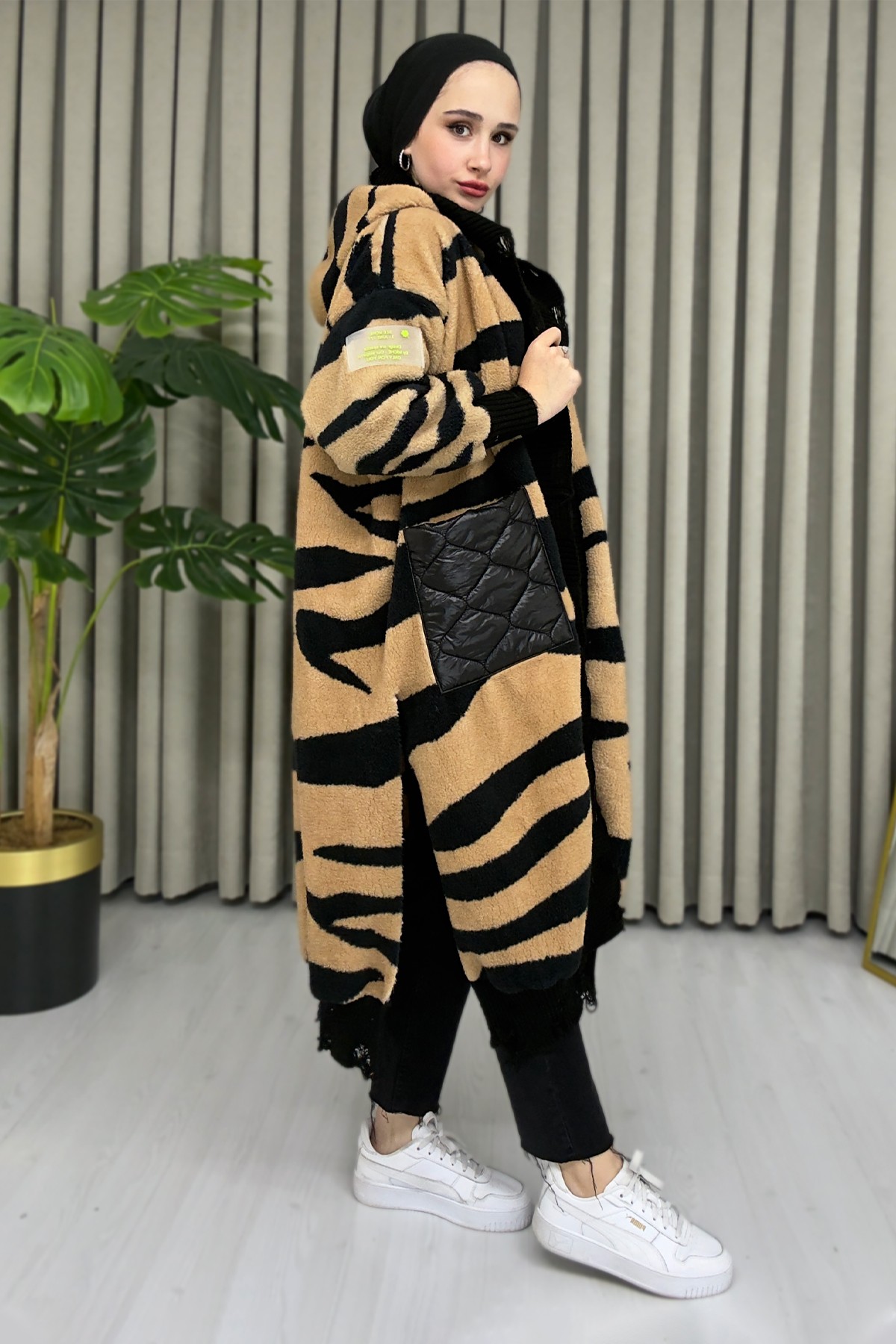 Zebra Oversize Polar SK-8358