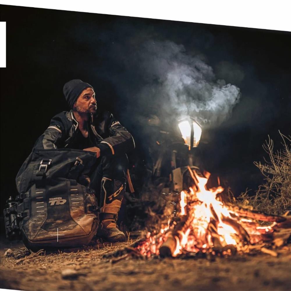 Shad TR40 Adventure Soft Yan Çanta X0TR402