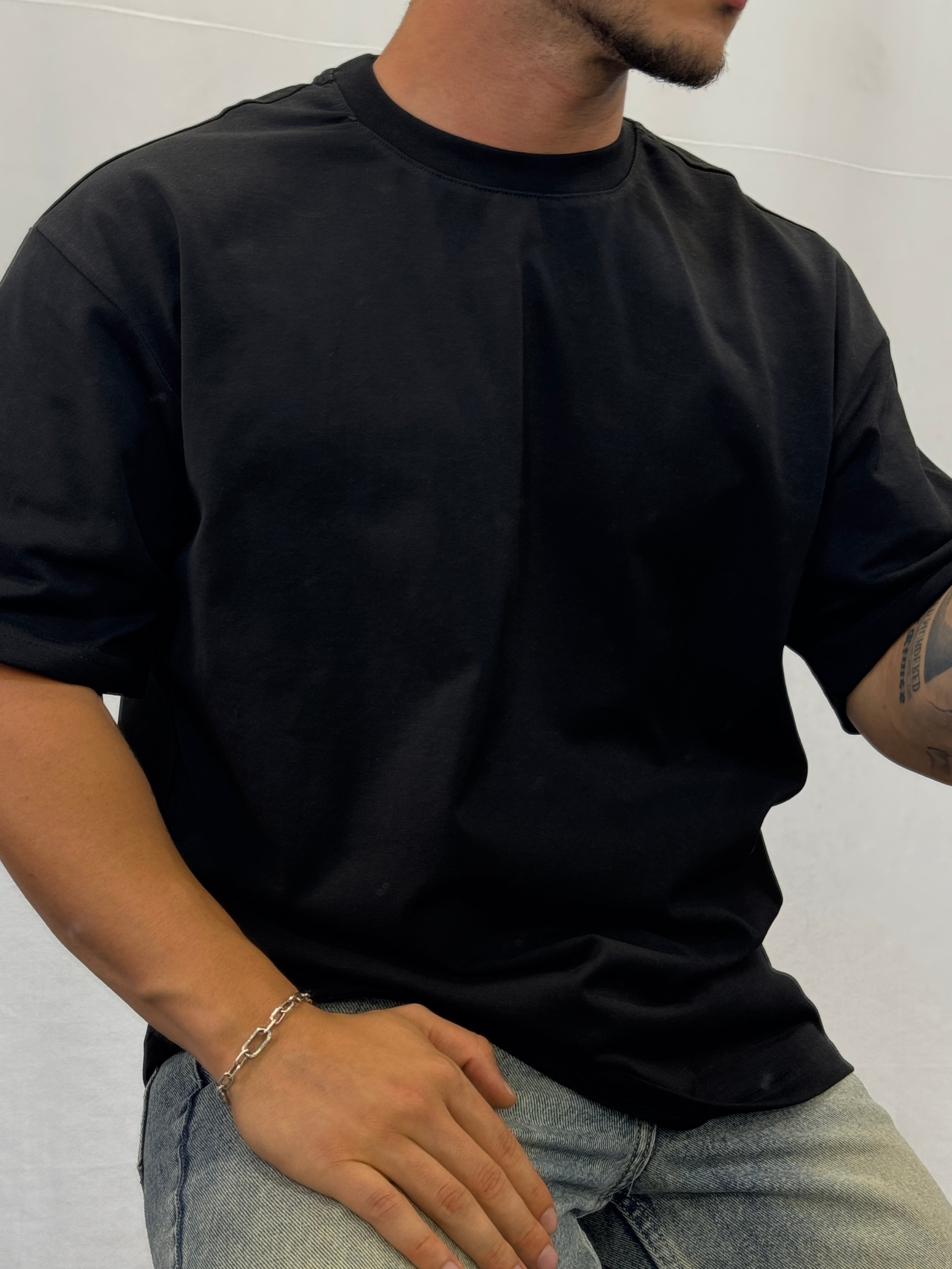 Giesto Oversize Fırça Kumaş Basic T-Shirt - Siyah