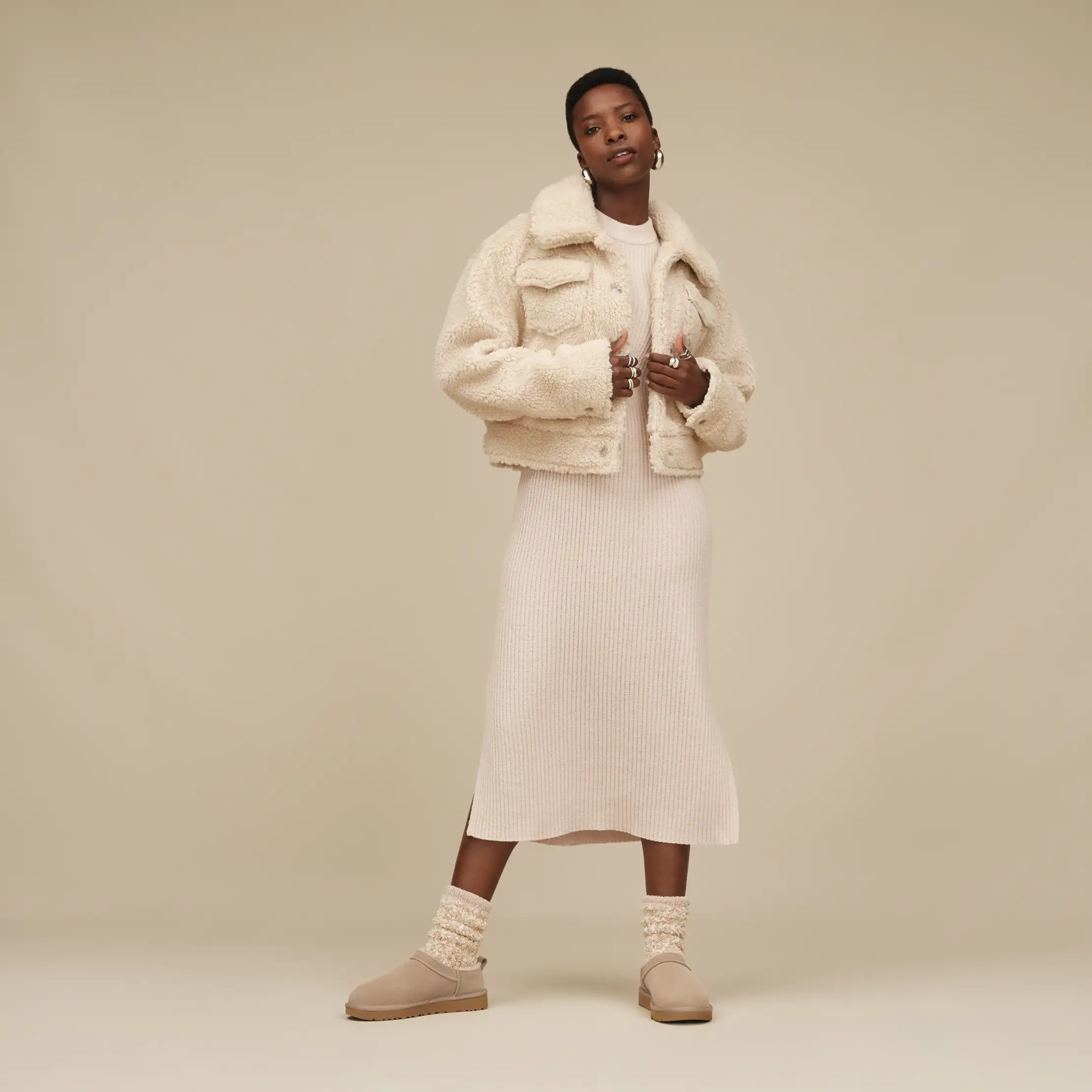 UGG W CLASSIC MICRO - SAND