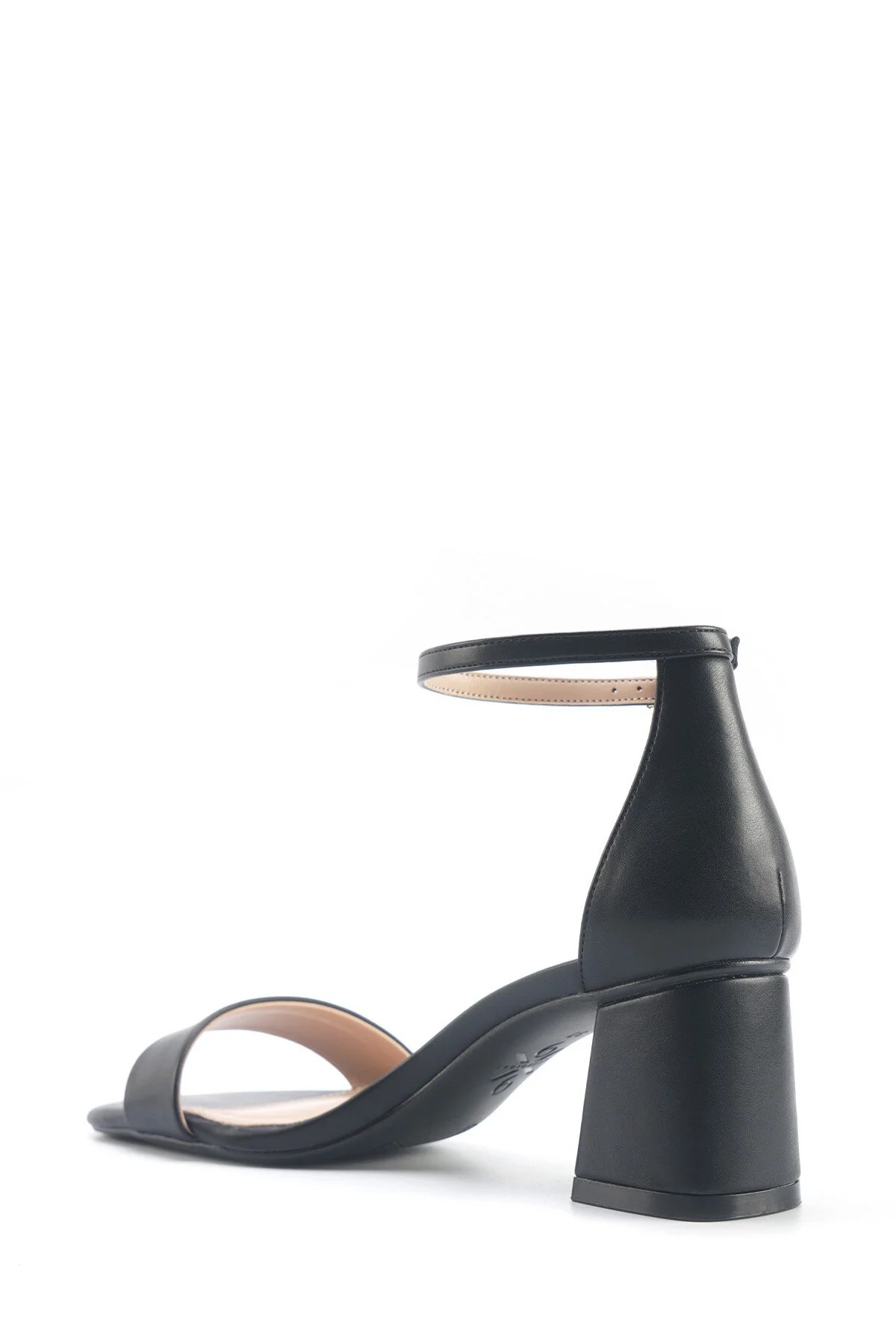 NINE WEST NACAD 5FX
