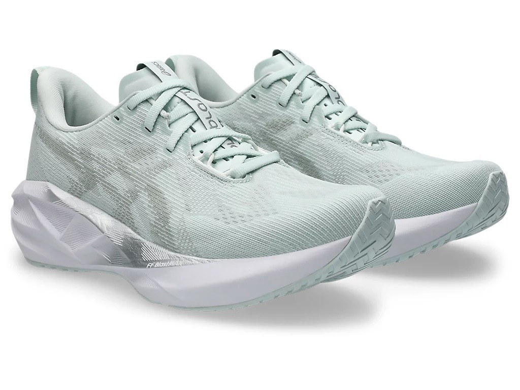 ASICS NOVABLAST 5