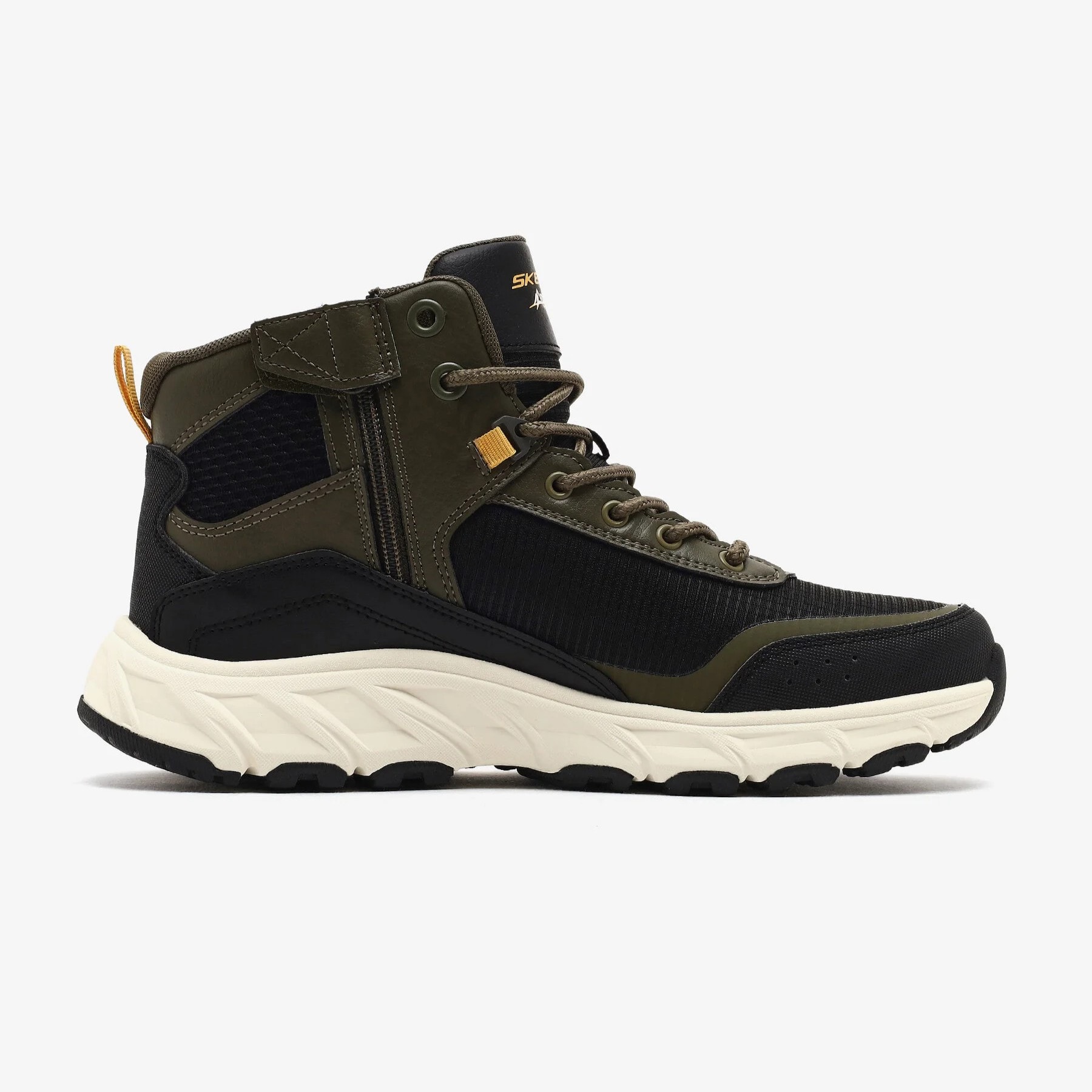 SKECHERS HILLCREST 2.0