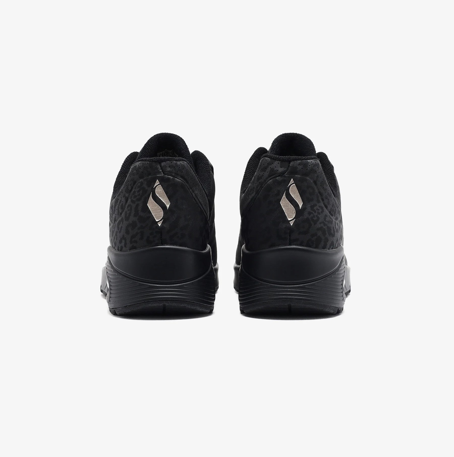 SKECHERS UNO - KAT NEATO