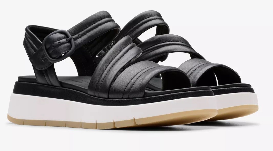 CLARKS TUSCAN STRAP - BLACK LEATHER
