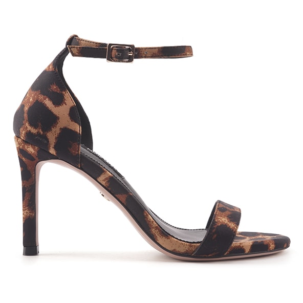 NINE WEST ISLA3 5PR