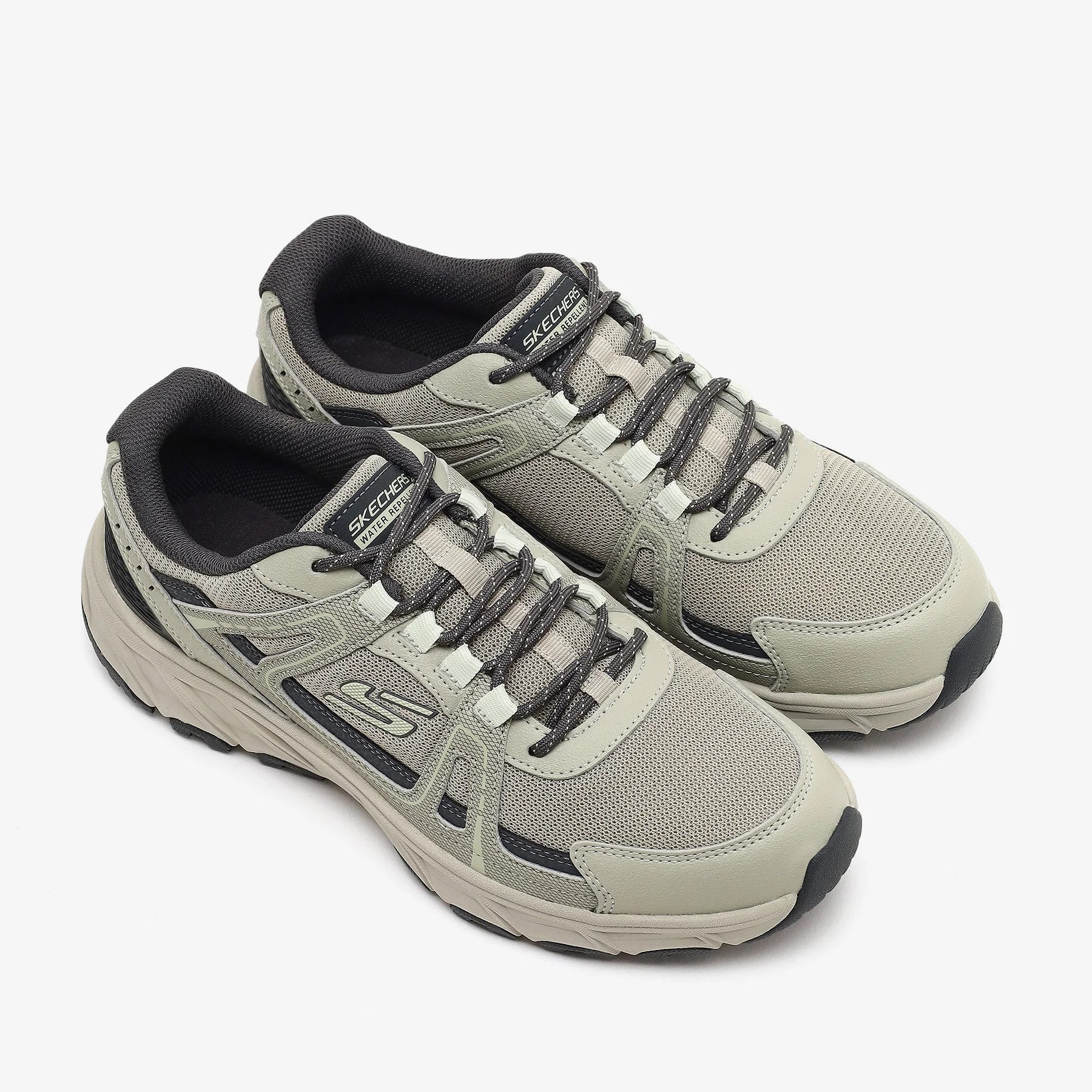 SKECHERS HILLCREST 2.0