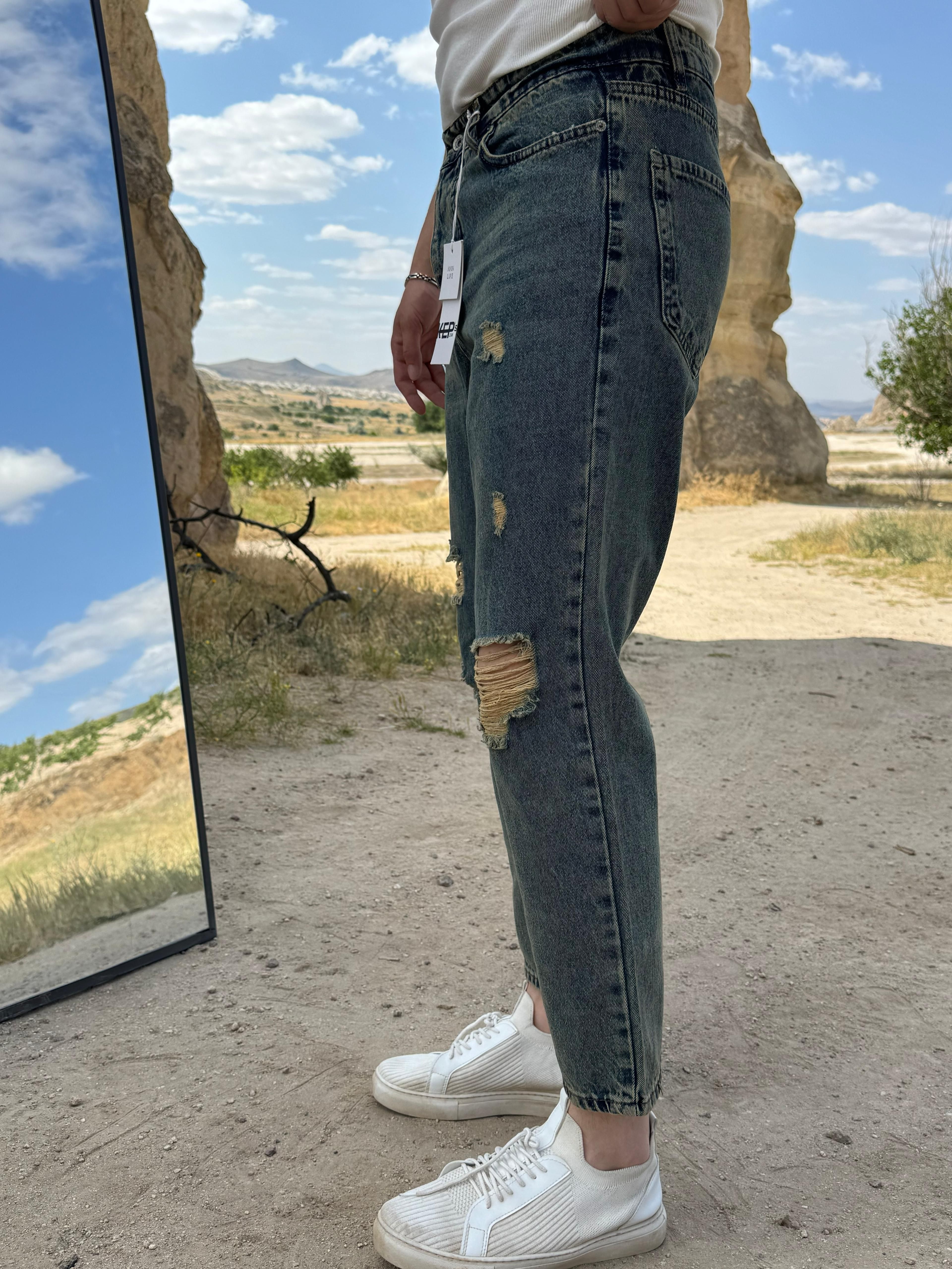 KEP YIRTMAÇLI BOYFRİEND KOT PANTOLON CV 8238