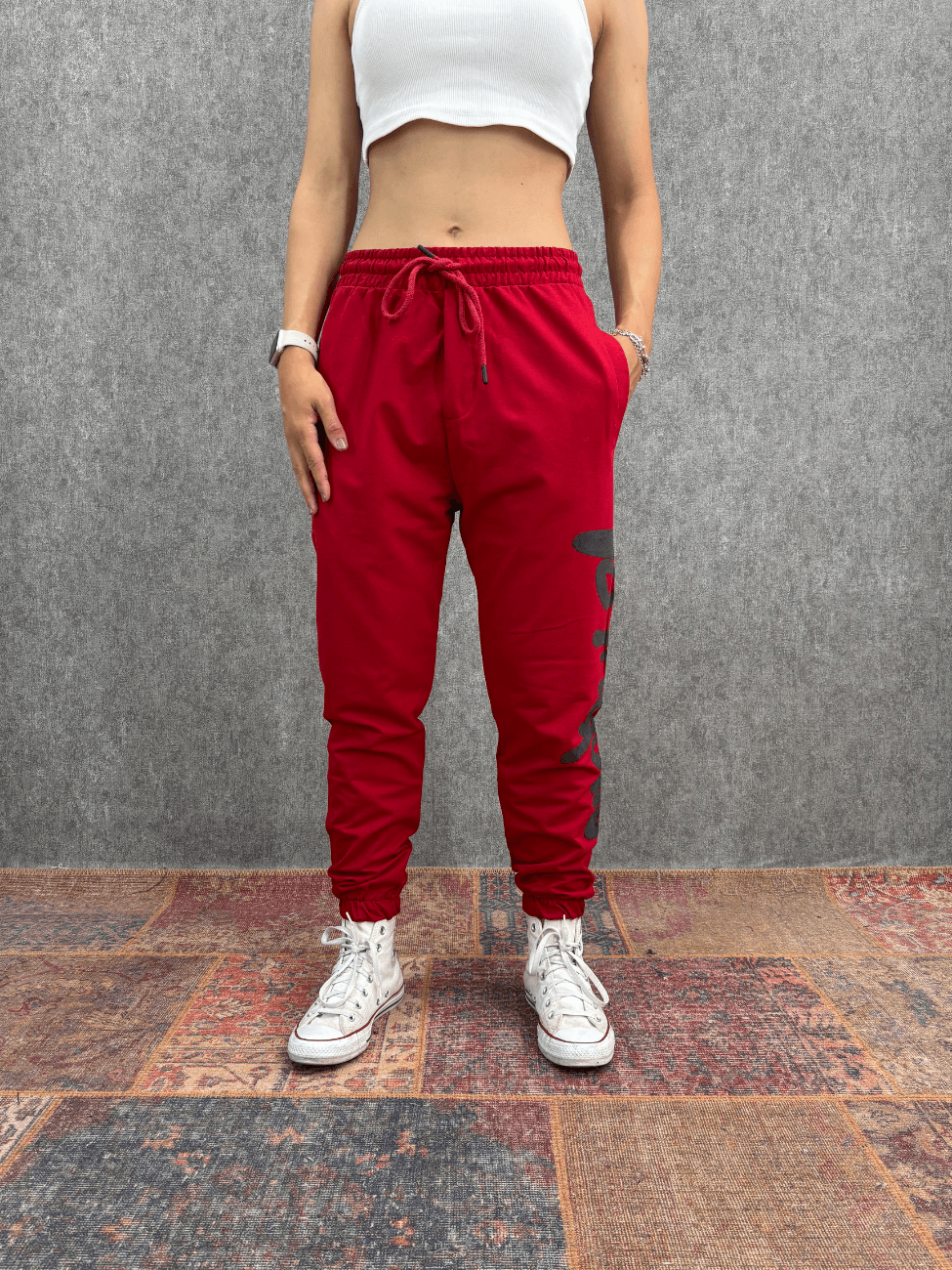 Bel ve Paça Lastikli Baskılı Kırmızı Jogger 