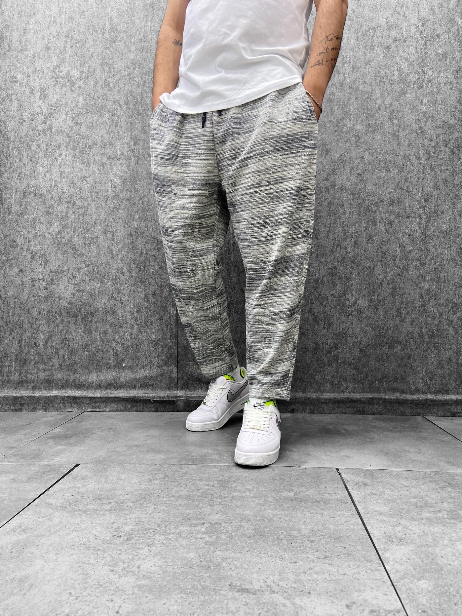 Beli Lastikli Düz Paça Desenli Baggy Pantolon