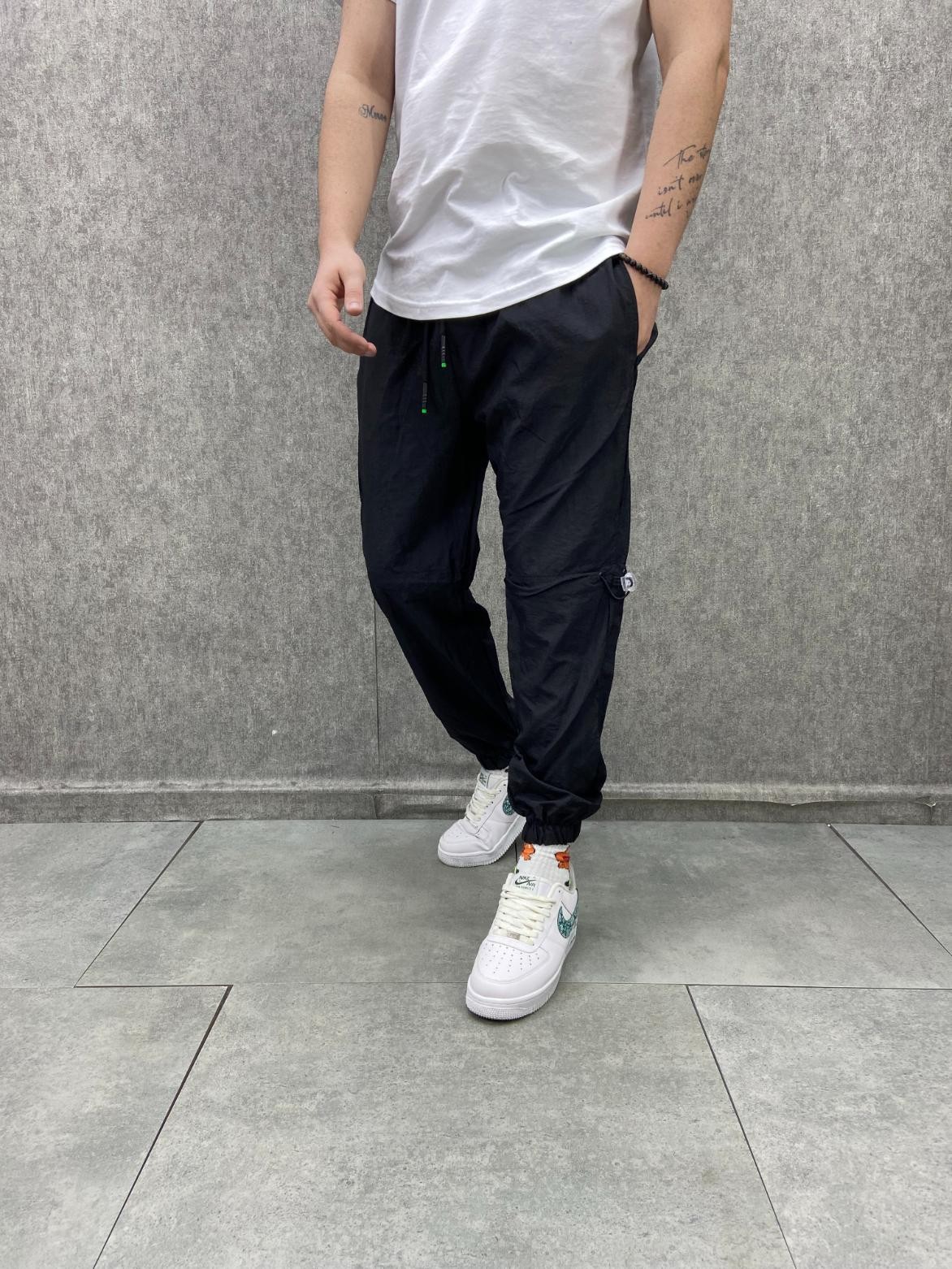 Bel ve Paça Lastikli Diz Stoperli Paraşüt Kumaş Siyah  Jogger