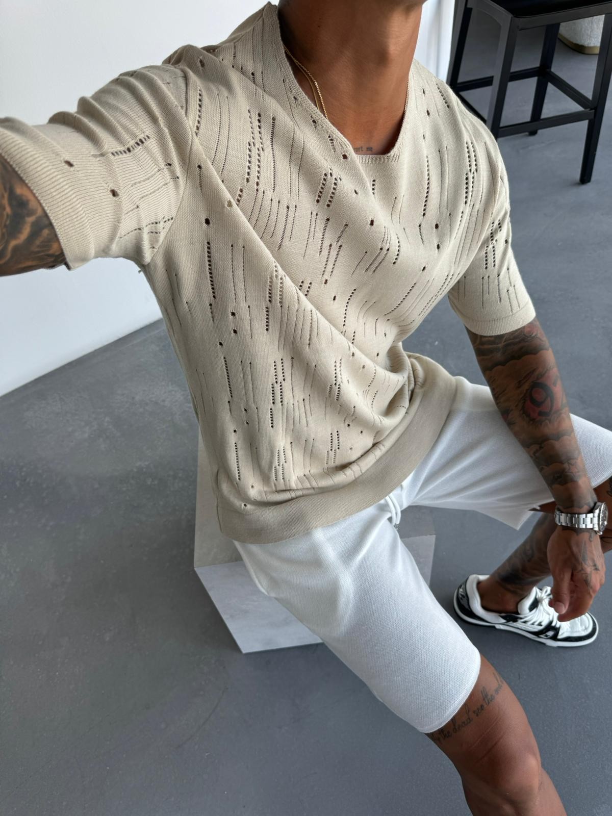 Oversize Delikli Bej Triko Tshirt