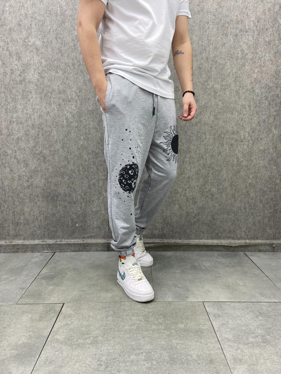 Bel ve Paça Lastikli Planet Baskılı Pamuk Örme Gri Jogger