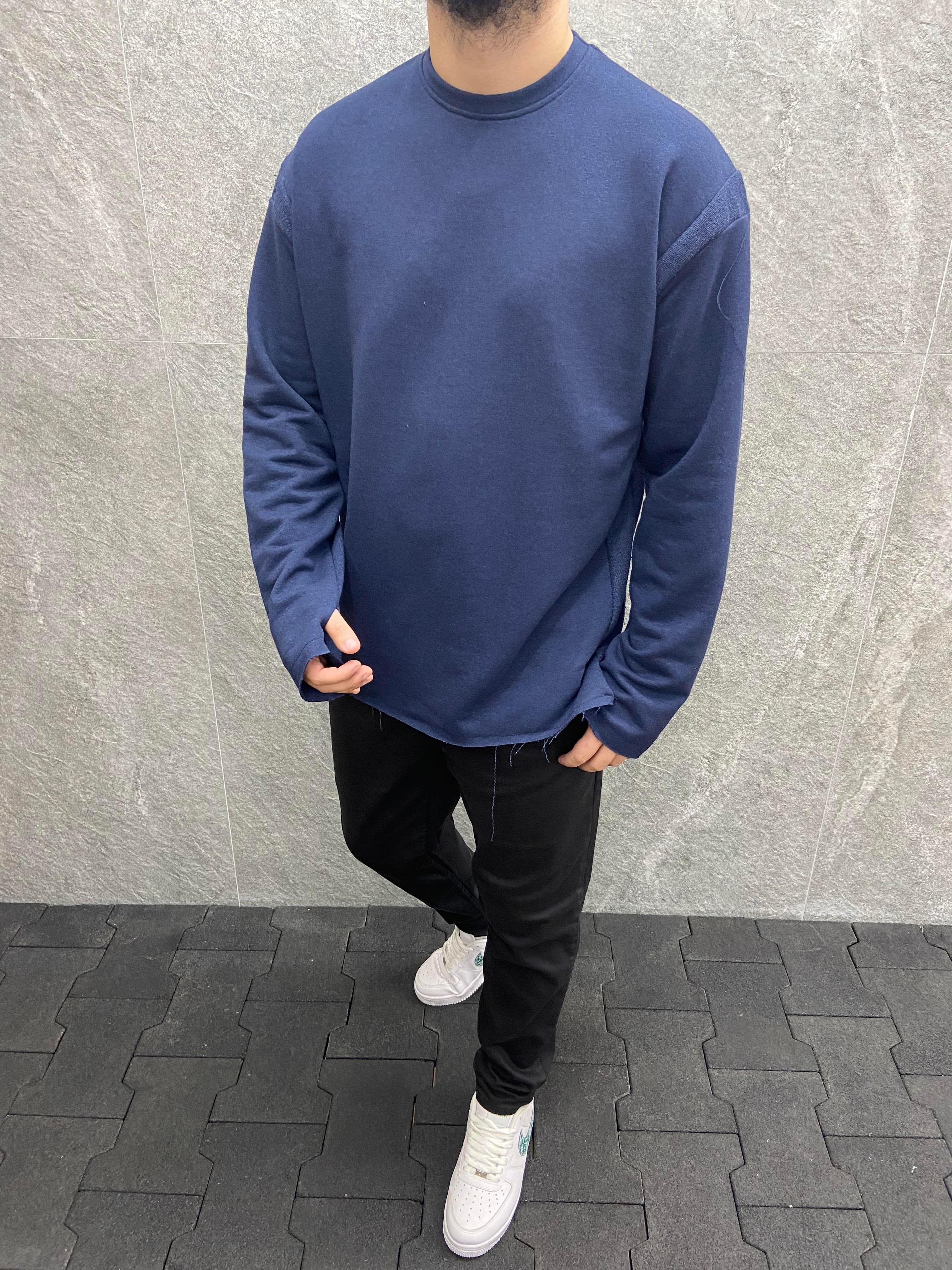 Oversize Parmak Geçmeli Pamuklu Lacivert Sweatshirt