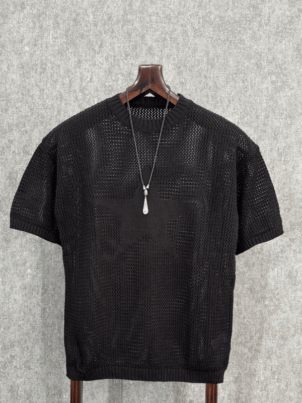 Oversize Delikli Siyah Triko