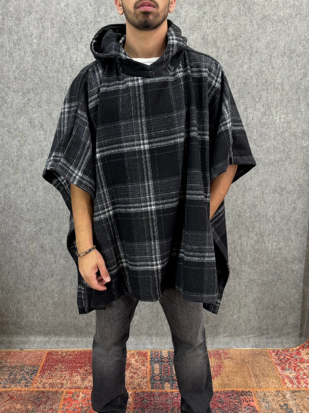 Oversize Kapüşonlu Desenli  Panço