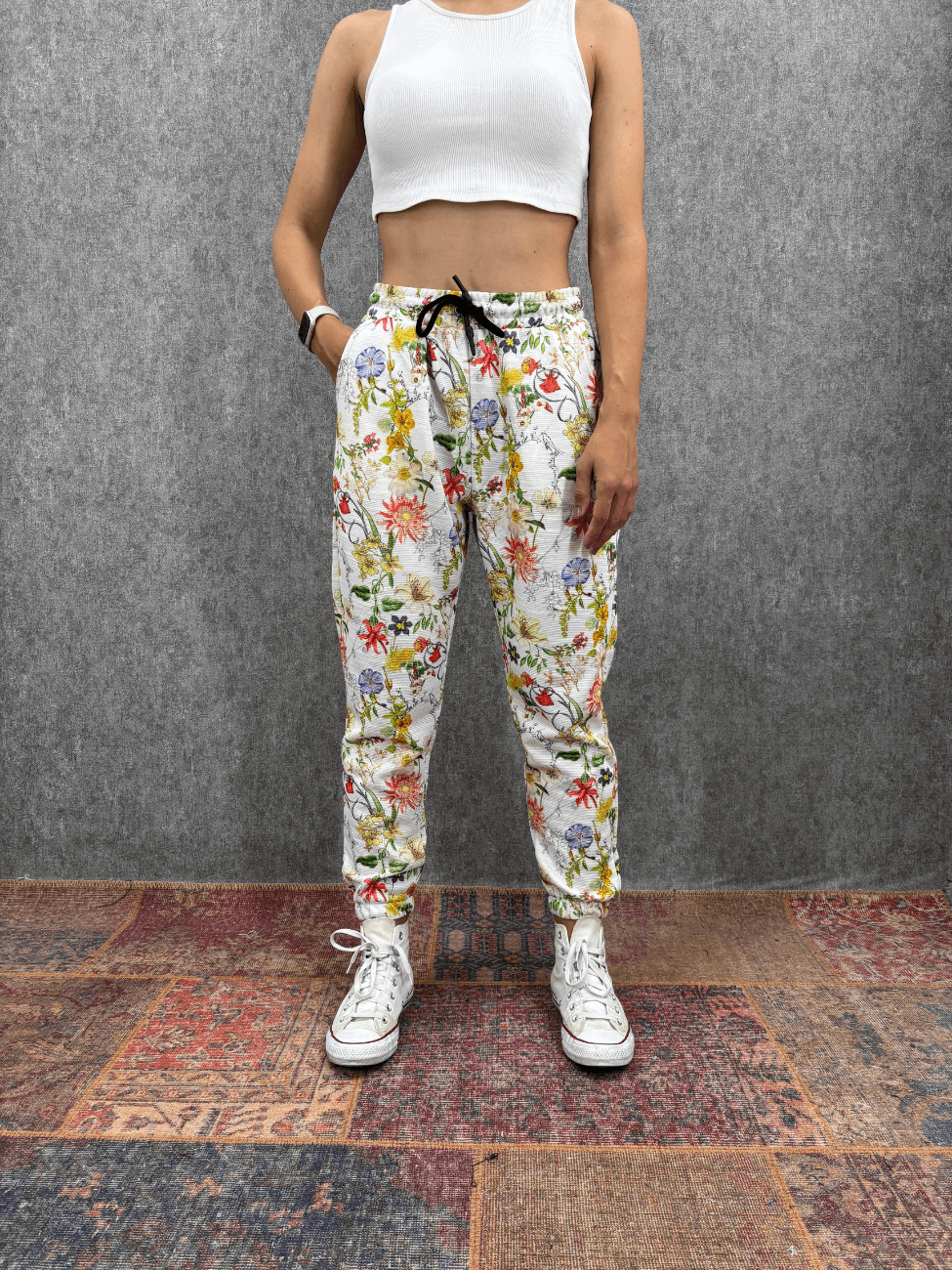 Bel ve Paça Lastikli Desenli Jogger