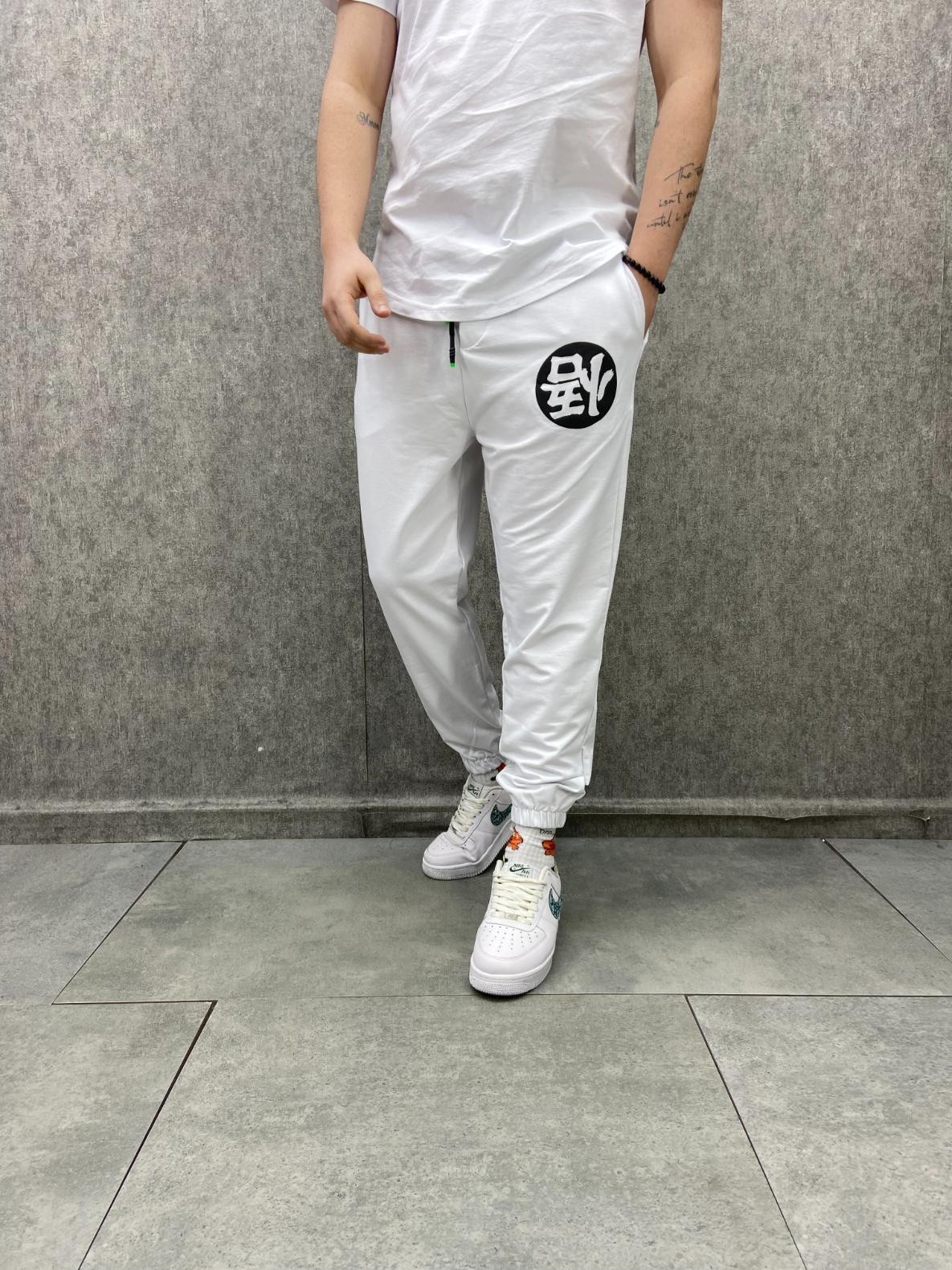 Bel ve Paça Lastikli Japanese Baskılı Pamuk Örme Beyaz Jogger
