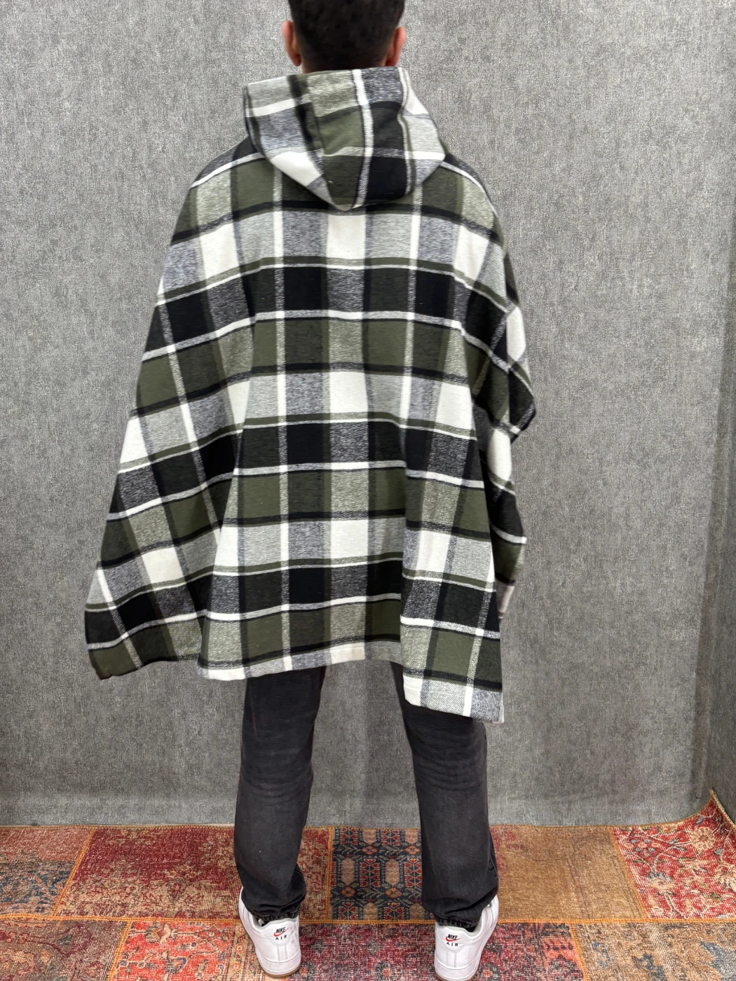 Oversize Kapüşonlu Desenli  Panço