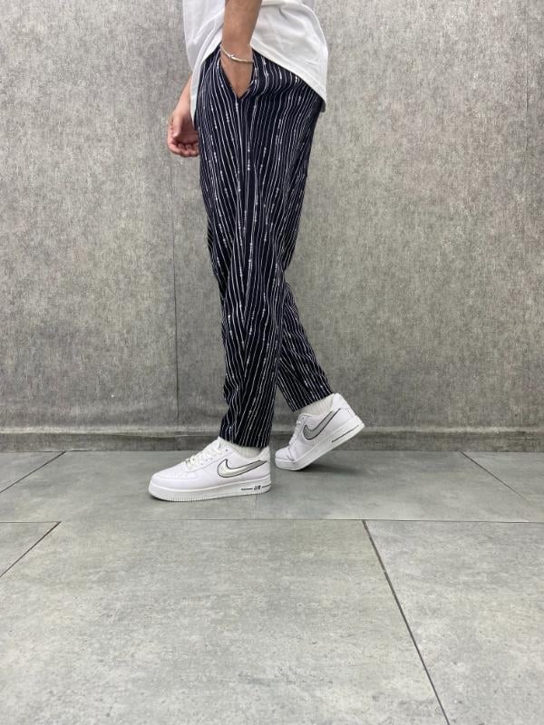 Beli Lastikli Düz Paça Desenli Baggy Pantolon