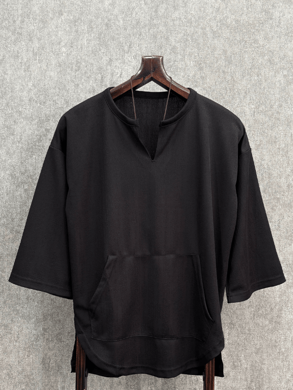 Oversize Jakarlı Kumaş Kanguru Cepli Fakir Kol  Tshirt 