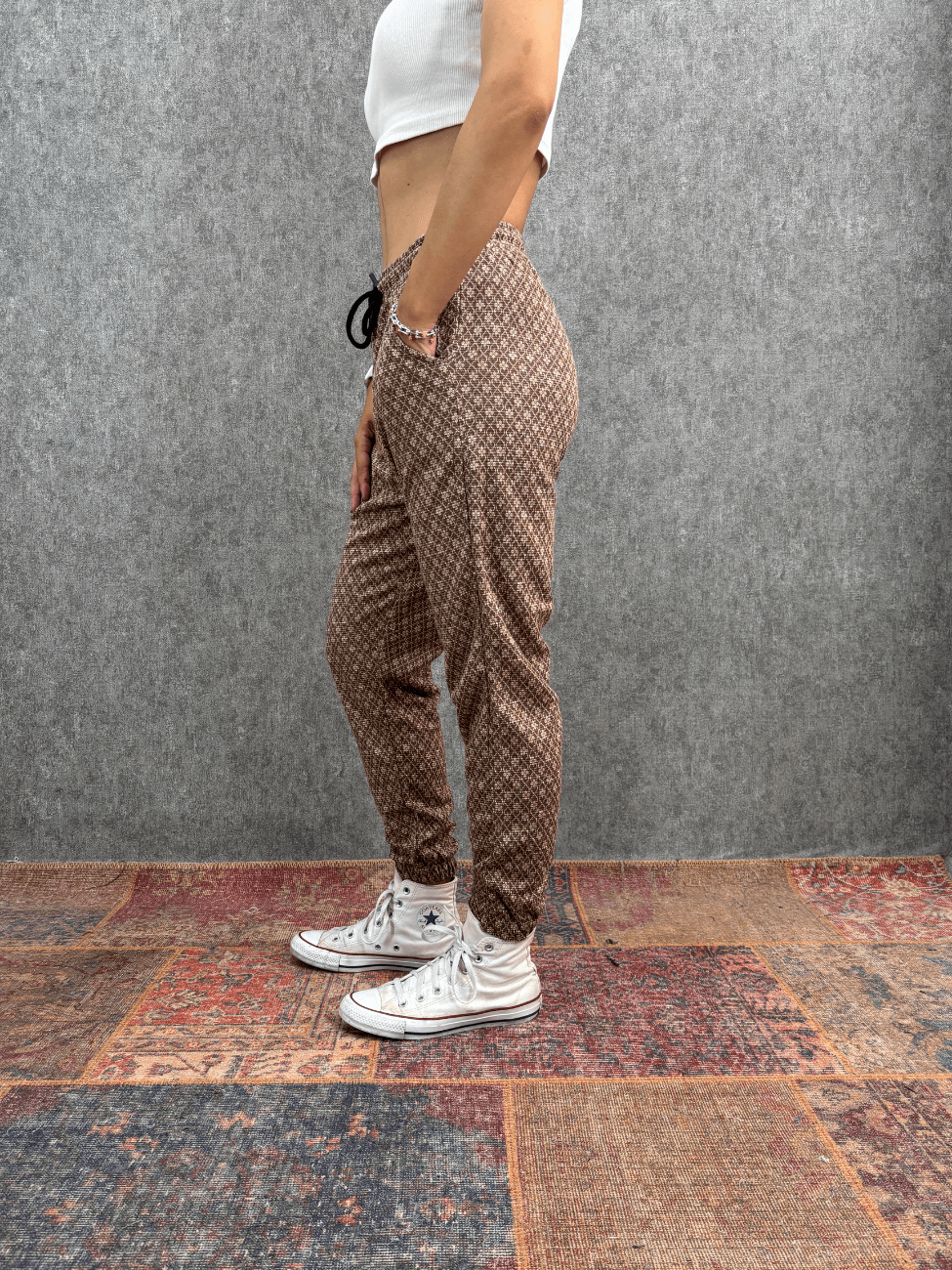 Bel ve Paça Lastikli Desenli Jogger