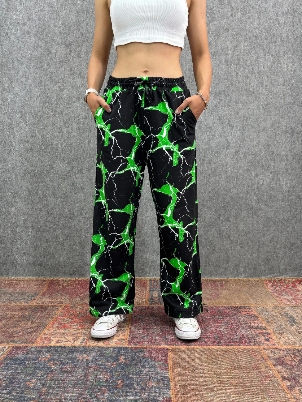 Beli Lastikli Baggy Kalıp Desenli Pantolon