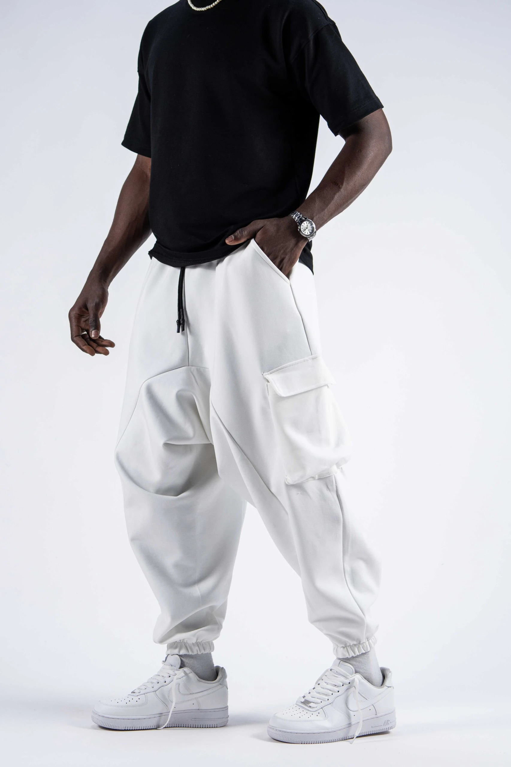 Beli Lastikli Kargo Cepli Beyaz Şalvar