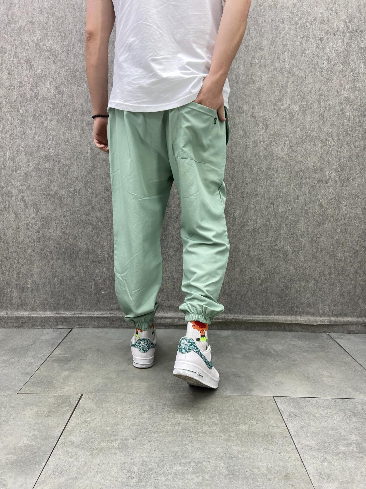 Bel Ve Paça Lastikli  Paraşüt Mint Jogger