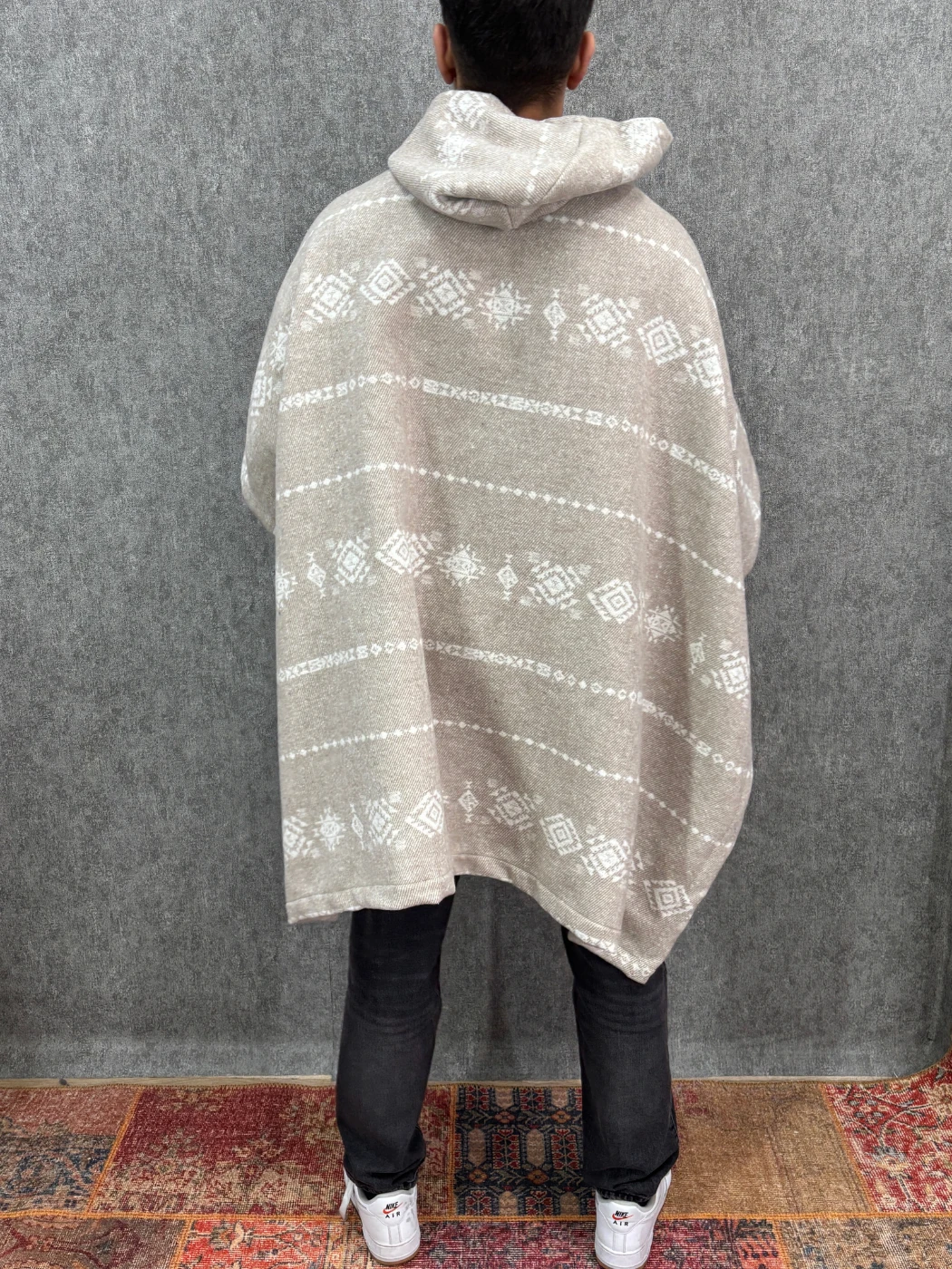 Oversize Kapüşonlu Desenli  Panço